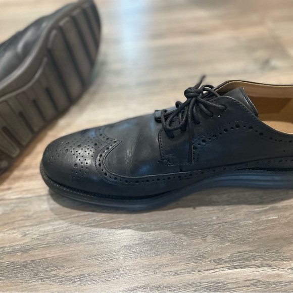 Cole hann black size 11.  Only worn a few times. - Picture 2 of 3